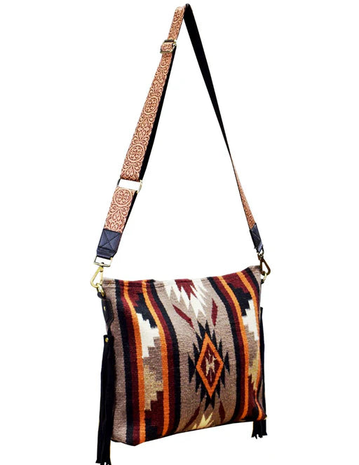 Maya modern western purse