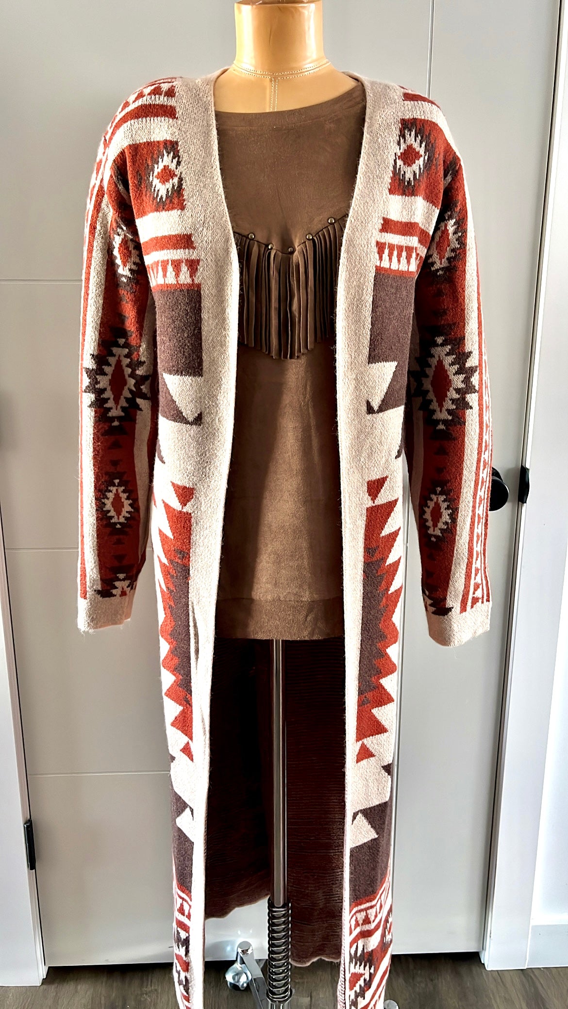 Western sunset cardigan with pockets